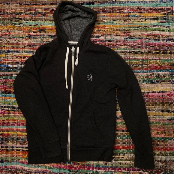 Cute cozy grayish blackish sweater 🖤 - Picture 2 of 3